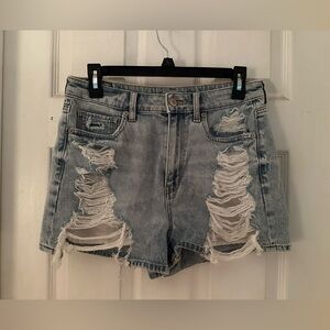 American eagle distressed shorts - size 6